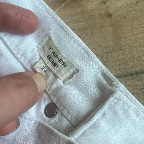 Madewell 9” Mid Rise Skinny White Jeans Raw Hem Sz 24 - Picture 8 of 11